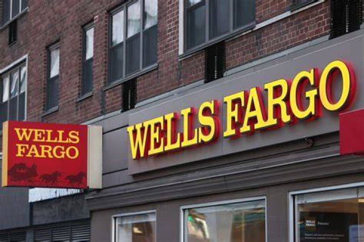 Does Wells Fargo give refunds?