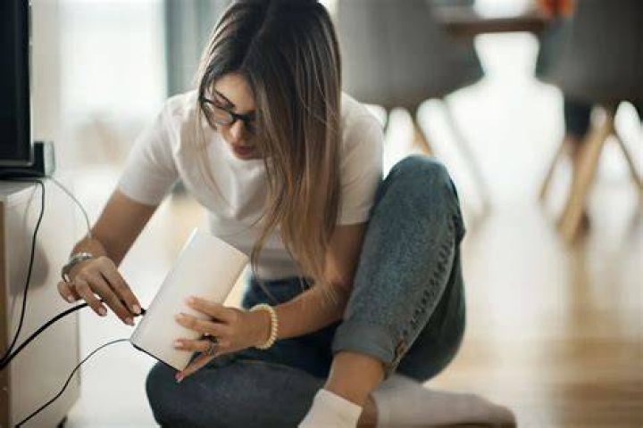 How can I tell if a neighbor is using my Wi-Fi?