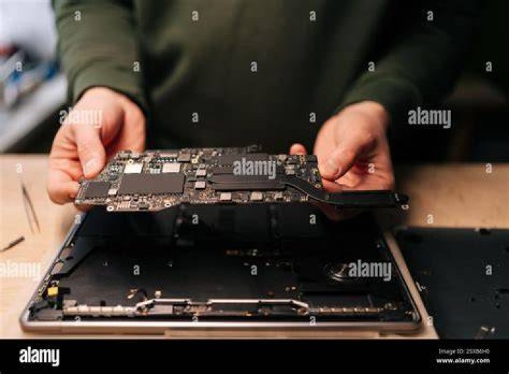 How delicate is a motherboard?