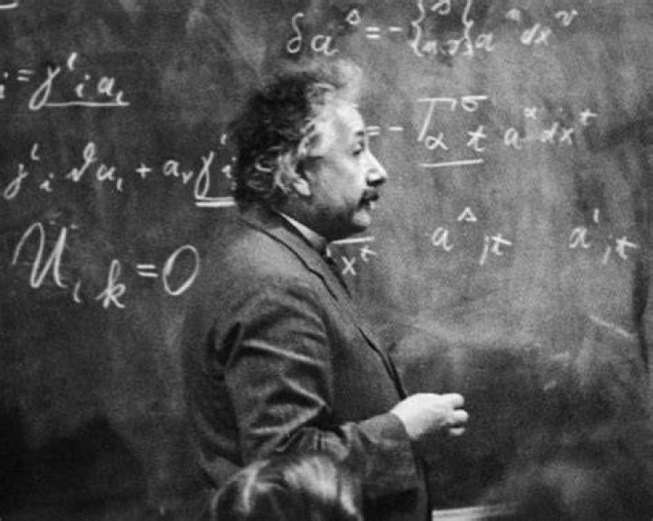 How did Einstein think?