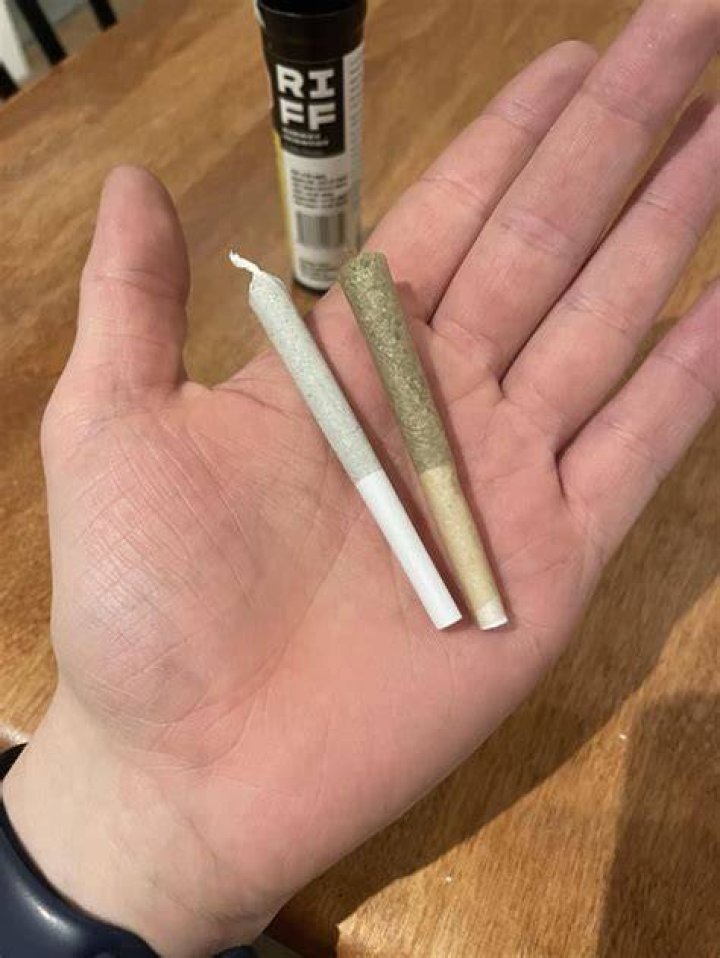 How do dispensaries roll their joints?