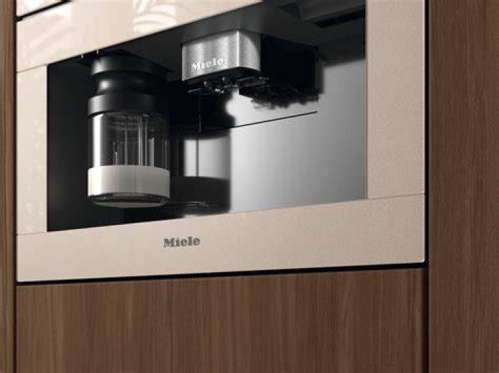 How do I complain to Miele?
