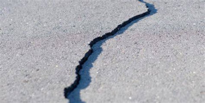 How do I stop my pavers from cracking?