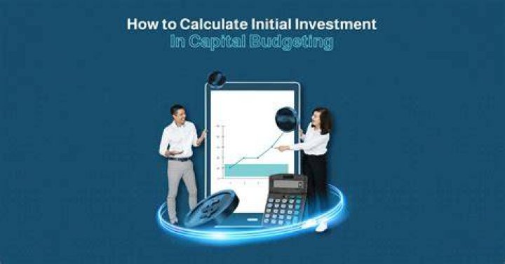 How do you calculate initial investment in capital budgeting?