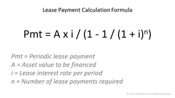 How do you calculate the present value of a lease payment?