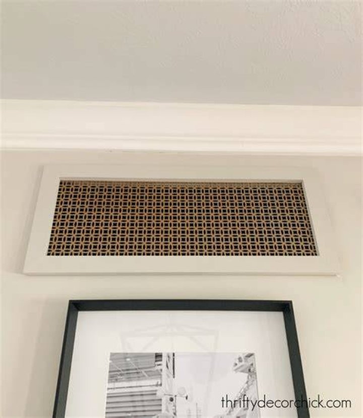 How do you hide a return air vent?