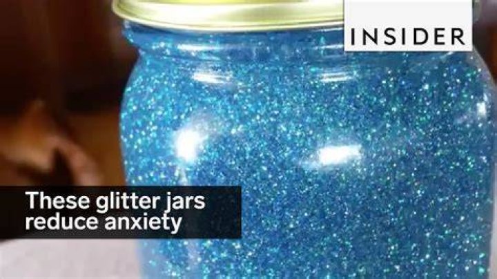 How do you make glitter anxiety jars?