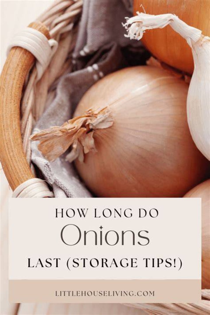 How do you store onions in the pantry?