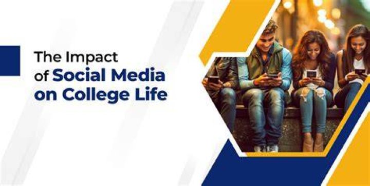 How does social media help college students?