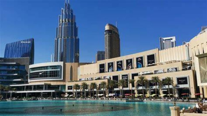 How expensive is the Dubai Mall?