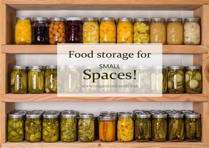 How food is stored at home?