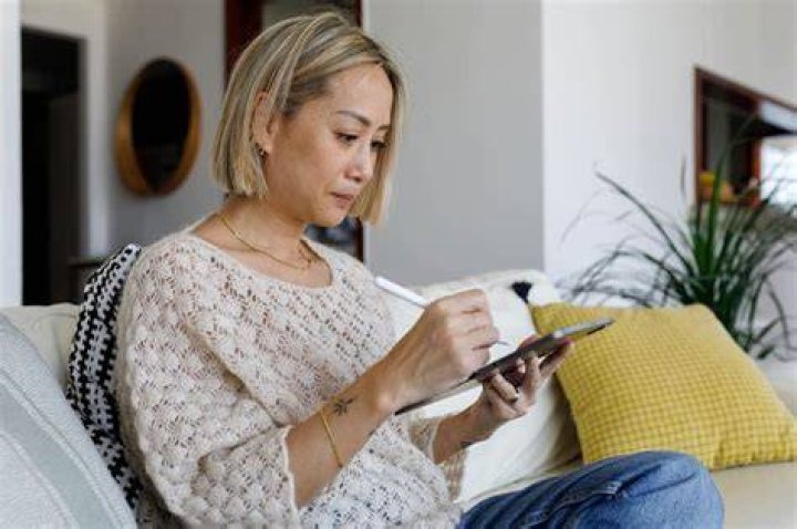 How long does it take to mail a refund check?