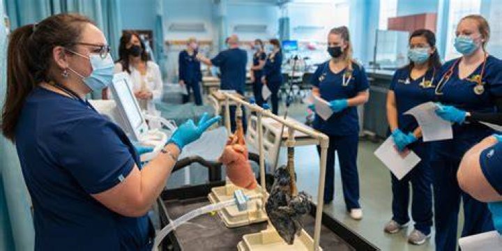 How long is respiratory therapist school?