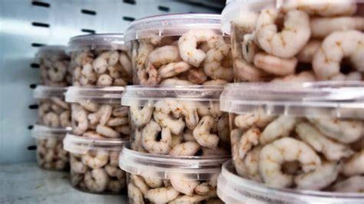 How long is shrimp good for in the fridge?