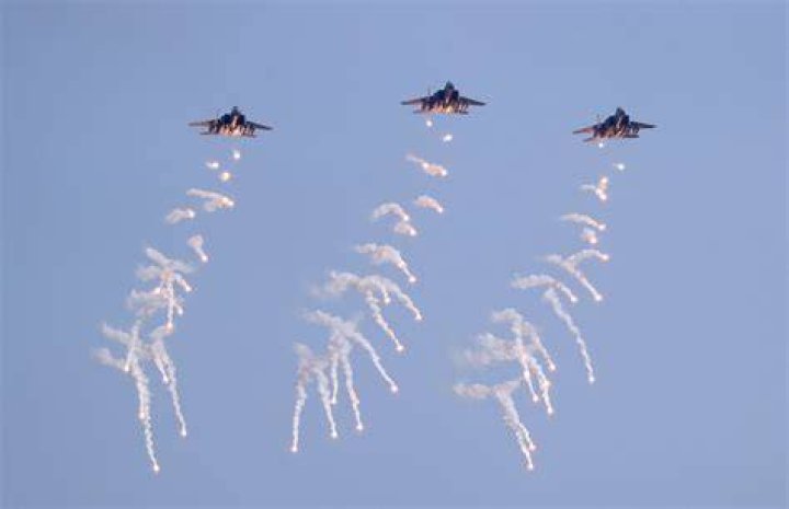 How many fighter jets does South Korea have?