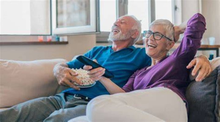 How much can I earn as a self funded retiree?