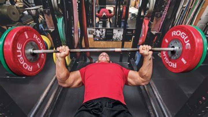 How Much Can John Cena bench press?