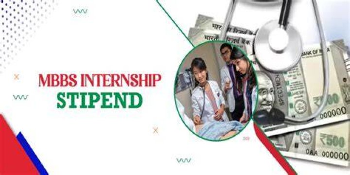 How much do MBBS doctor earn in India?