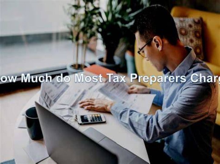 How much do tax experts charge?