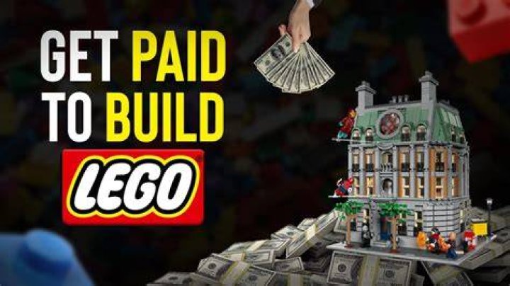 How much does a master LEGO builder get paid?