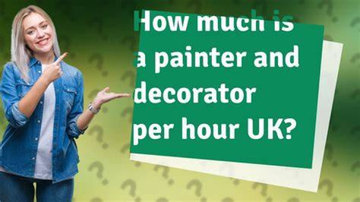 How much does a painter and decorator charge per hour UK?