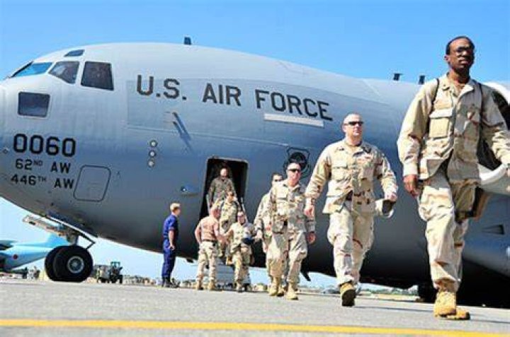 How much does a senior airman make annually?