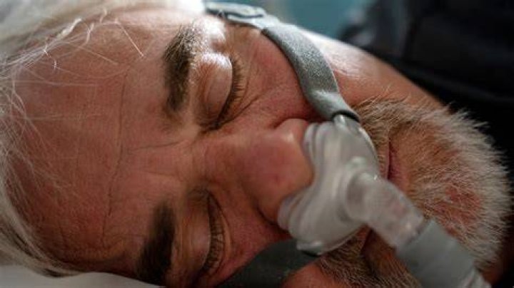 How much does a sleep apnea tech make?