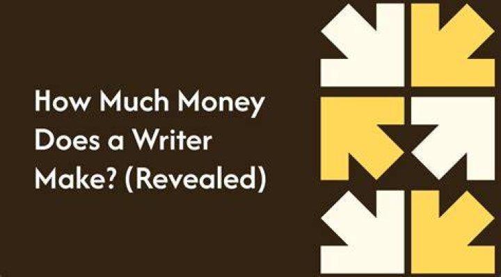 How much does a writer make a year?