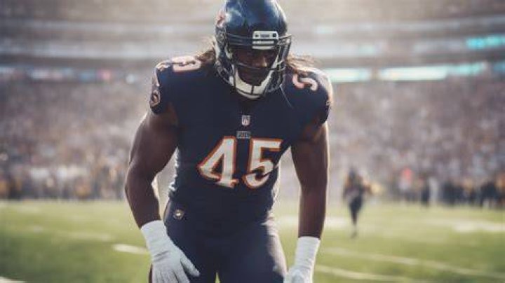 How much does an NFL sports nutritionist make?