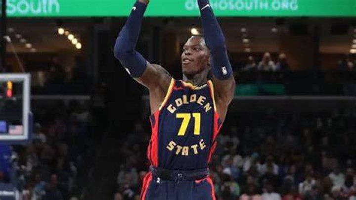 How much does Dennis Schroder make annually?
