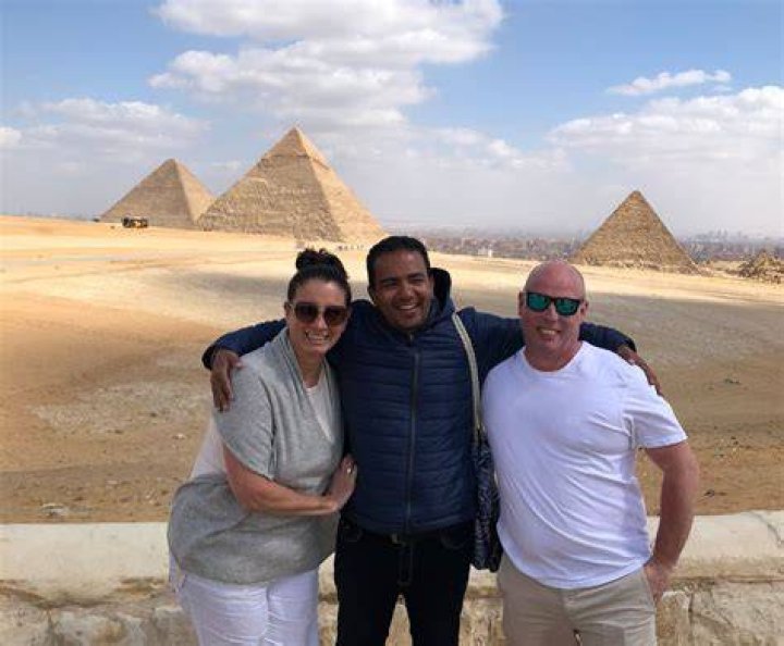 How much does it cost to see the pyramids in Mexico?