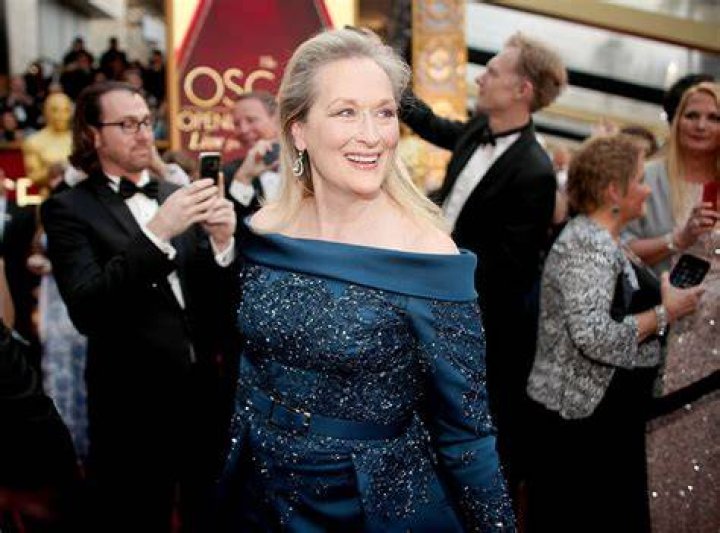 How much does Meryl Streep make per film?