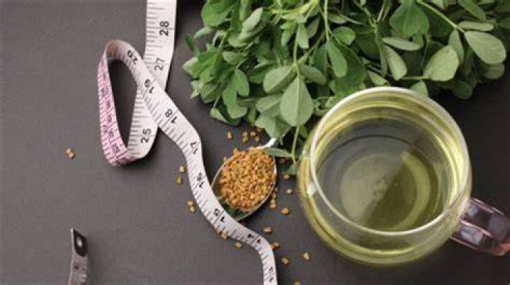 How much fenugreek should a woman take?