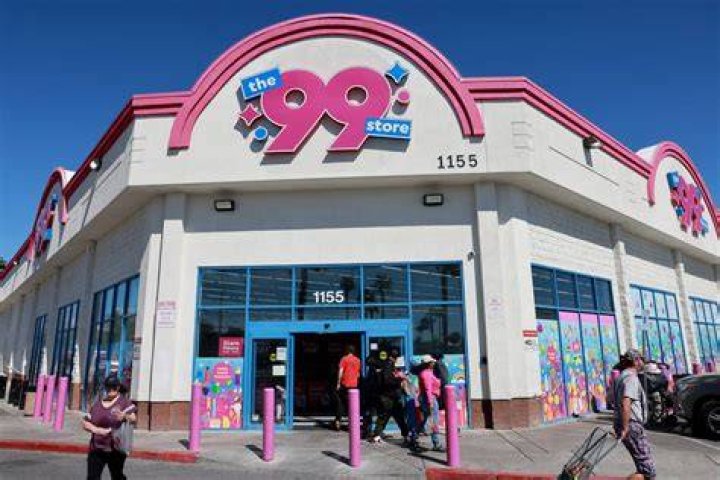 How much is a 99 Cent Only Store franchise?
