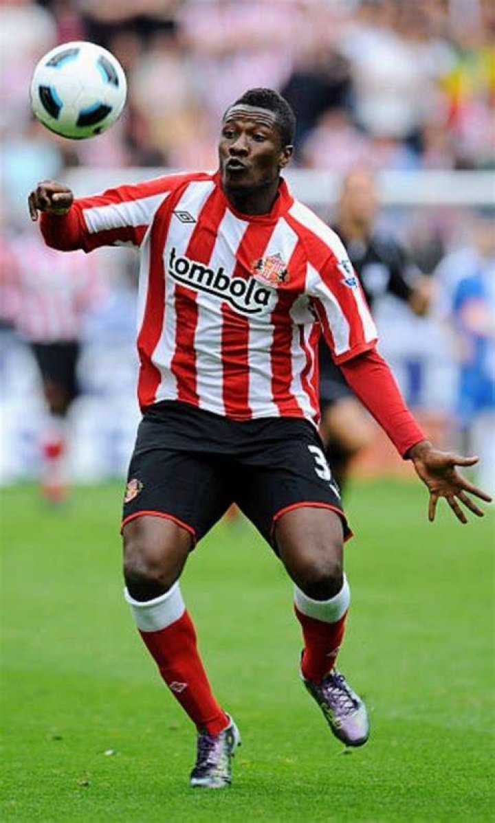 How much is Asamoah Gyan paid Legon City?