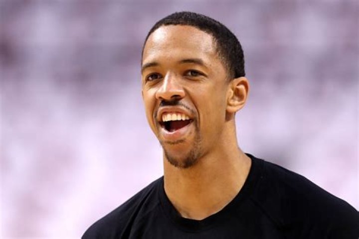 How much is Channing Frye net worth?