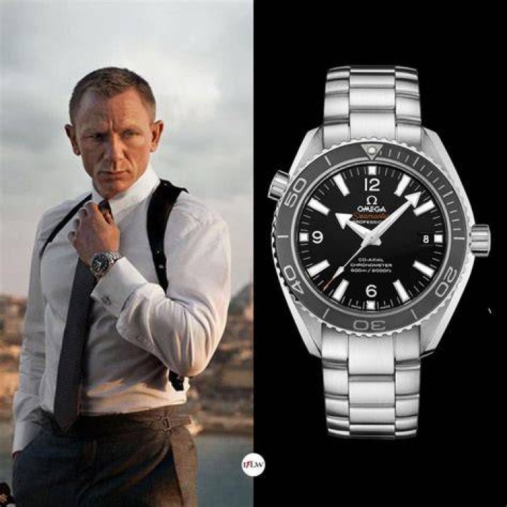 How much is the 007 franchise worth?