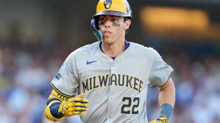 How much money does Christian Yelich have?