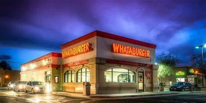 How much profit does a Whataburger franchise make?