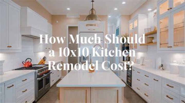 How much should a kitchen hand get paid?