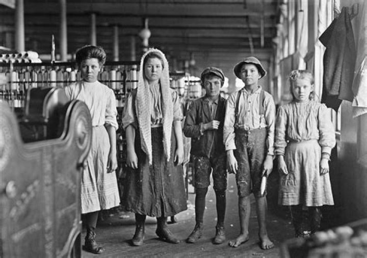 How old did children have to be to work in the cotton mills?
