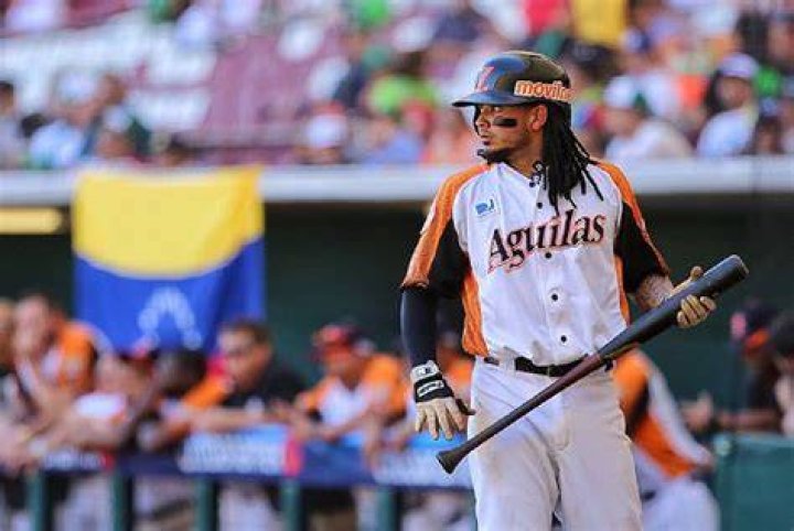 How old is Freddy Galvis?
