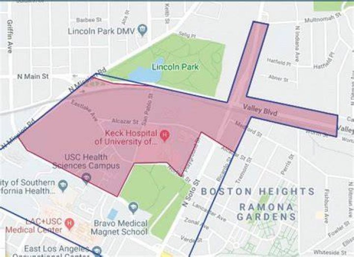 How safe is the area around USC?