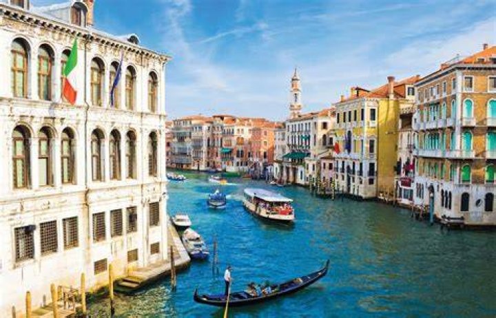 How would you describe Venice Italy?
