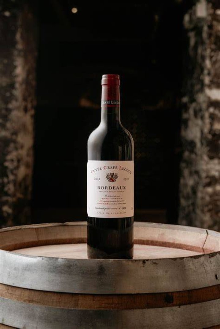 Is Bordeaux the same as Pinot Noir?