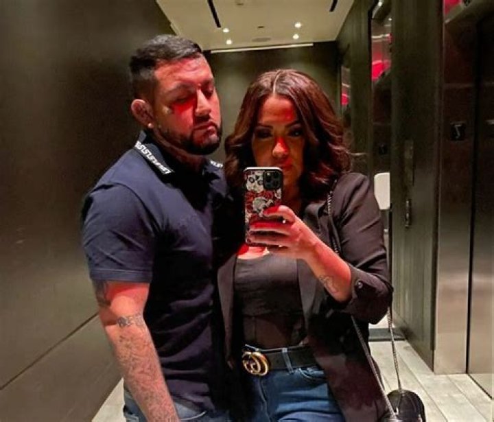 Is Briana and Javi together?