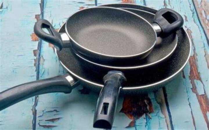 Is C8 still in Teflon?