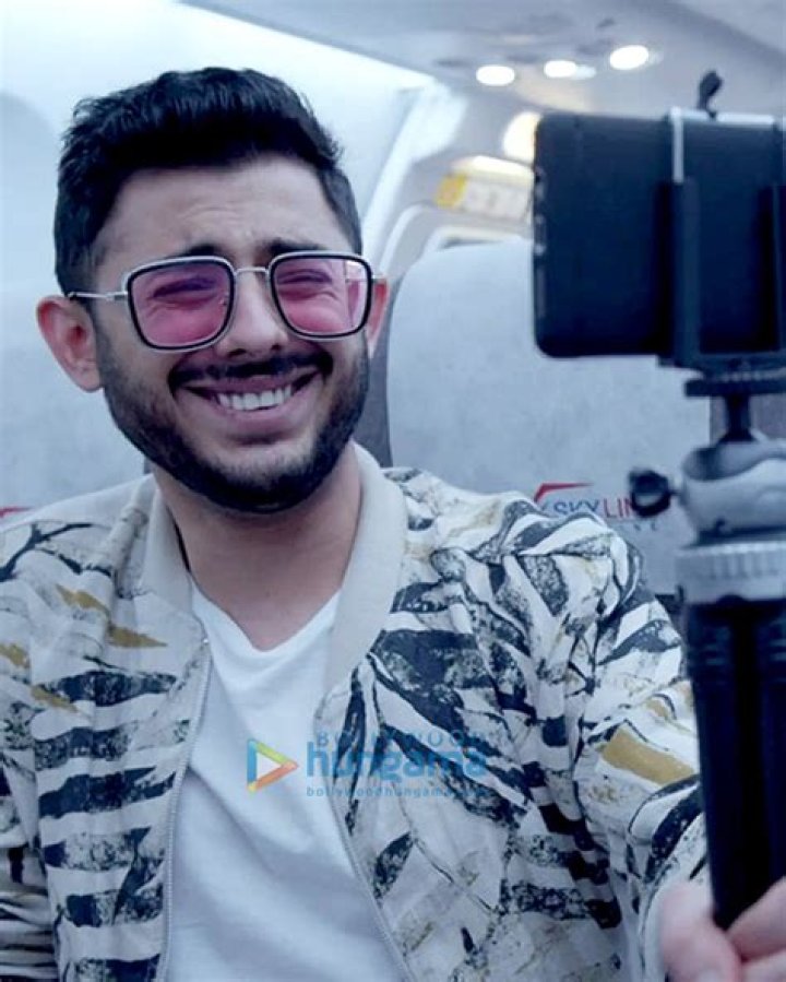 Is CarryMinati in runway 34?