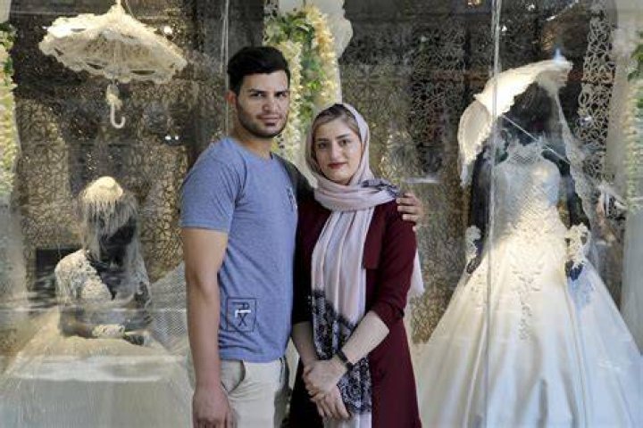 Is dating illegal in Iran?