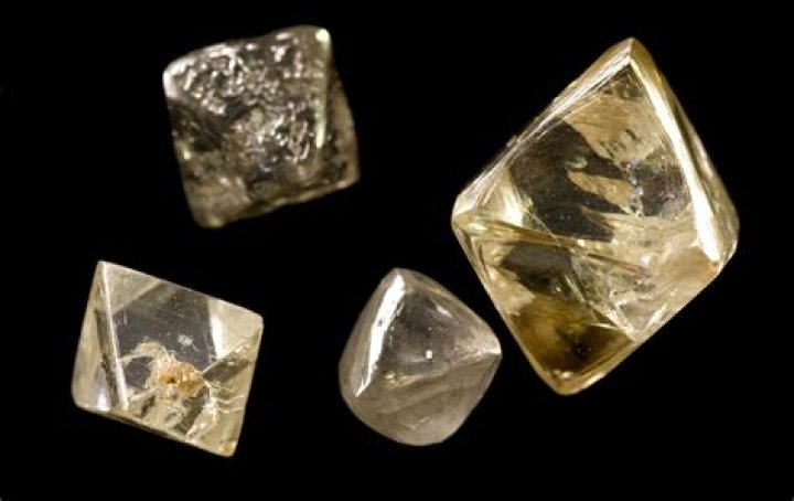Is Diamond a mineral?